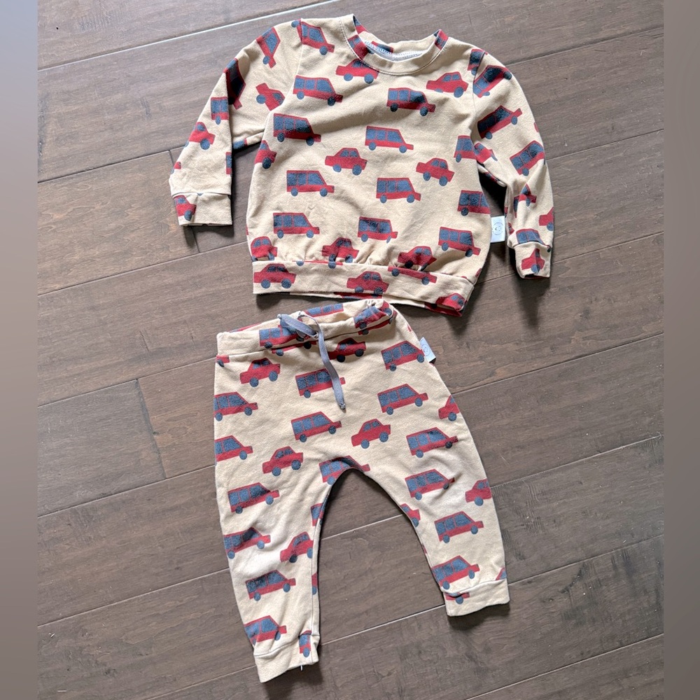 Plum Kids matching set 2T GUC